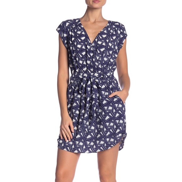 Daniel Rainn Dresses & Skirts - NWT DR2 by Daniel Rainn Cap Sleeve Surplice Dress